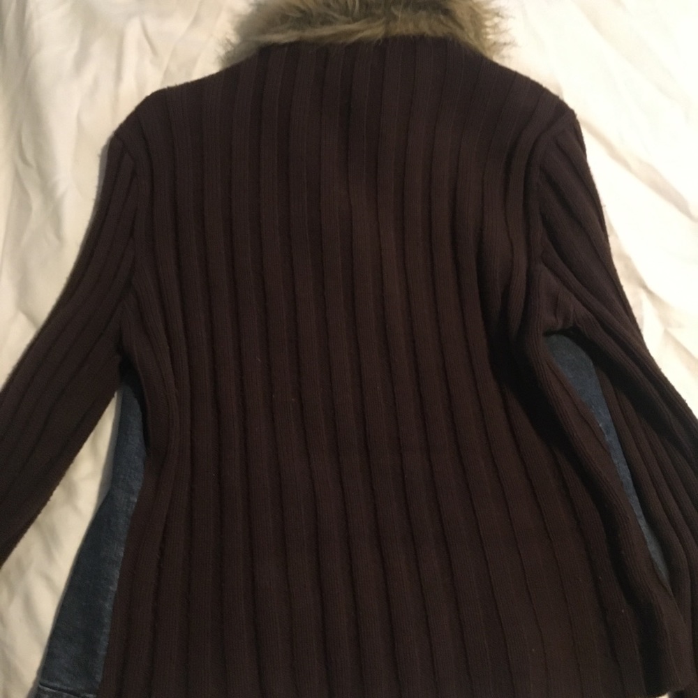 Sweater - Picture 2 of 2